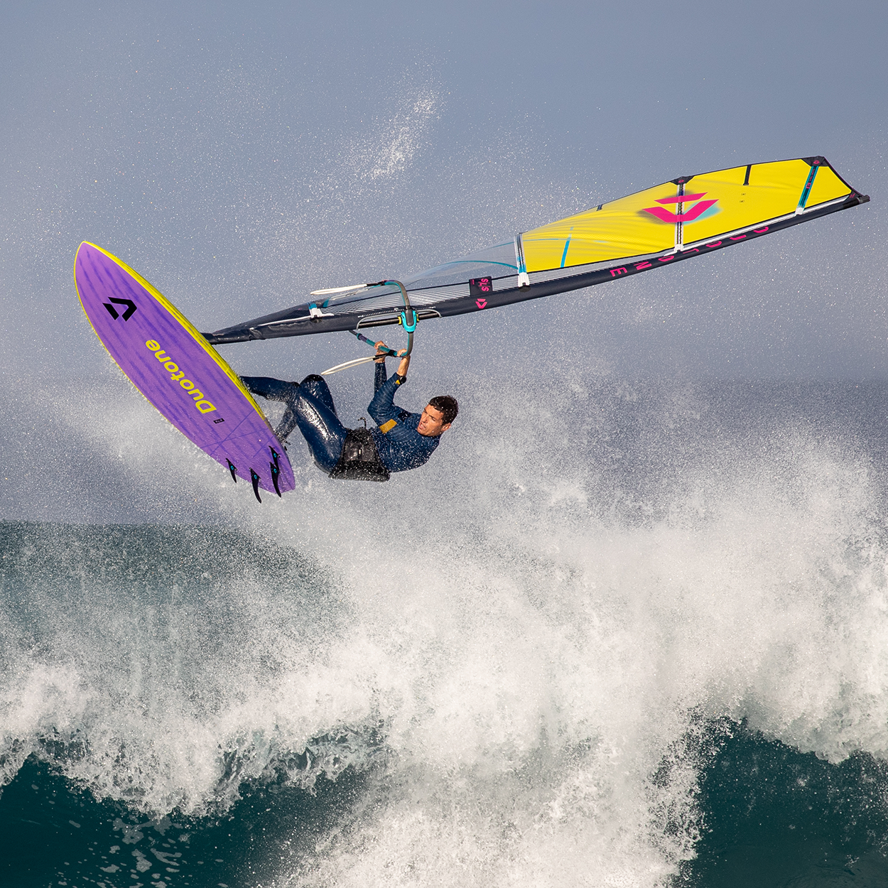 Ultra Grip (Quad) SLS Windsurf Board