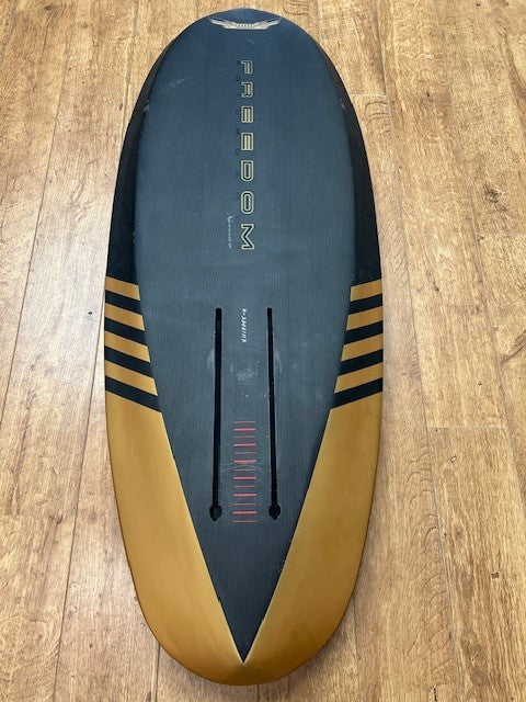 Used Freedom Nugget Carbon Wing Board