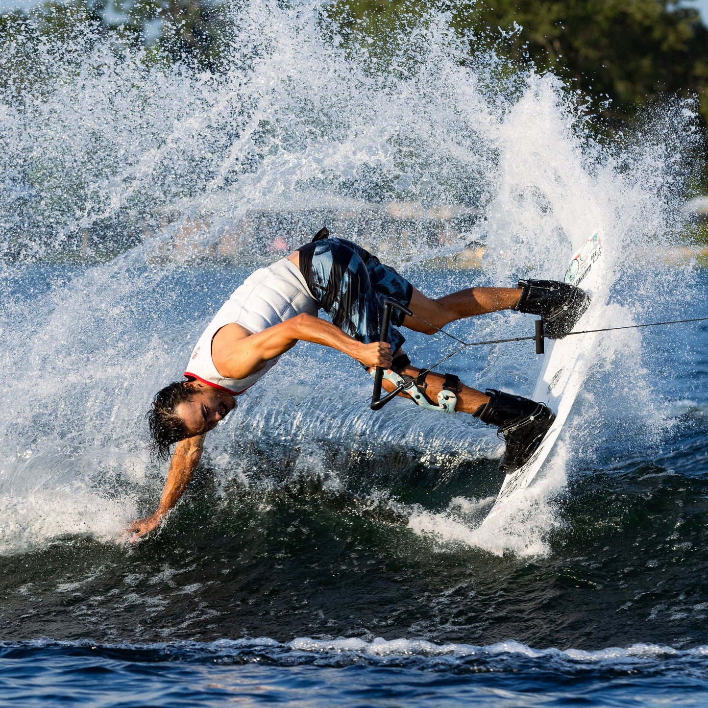 Intent Wakeboard