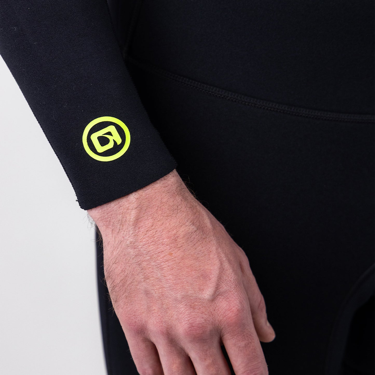 Elite 3/2 Back Zip Mens Wetsuit