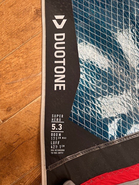 Super Hero 5.3 USED Windsurf Sail