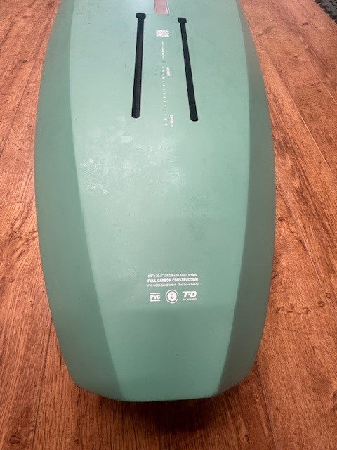 Used Axis Hybrid Carbon Wing Board